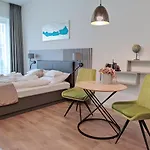 Carbona Silver Deluxe Daire *